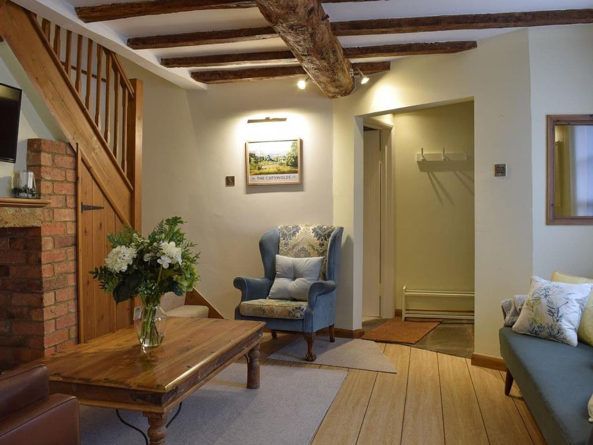Lovely Old Cottage Stratford-upon-Avon Exterior photo